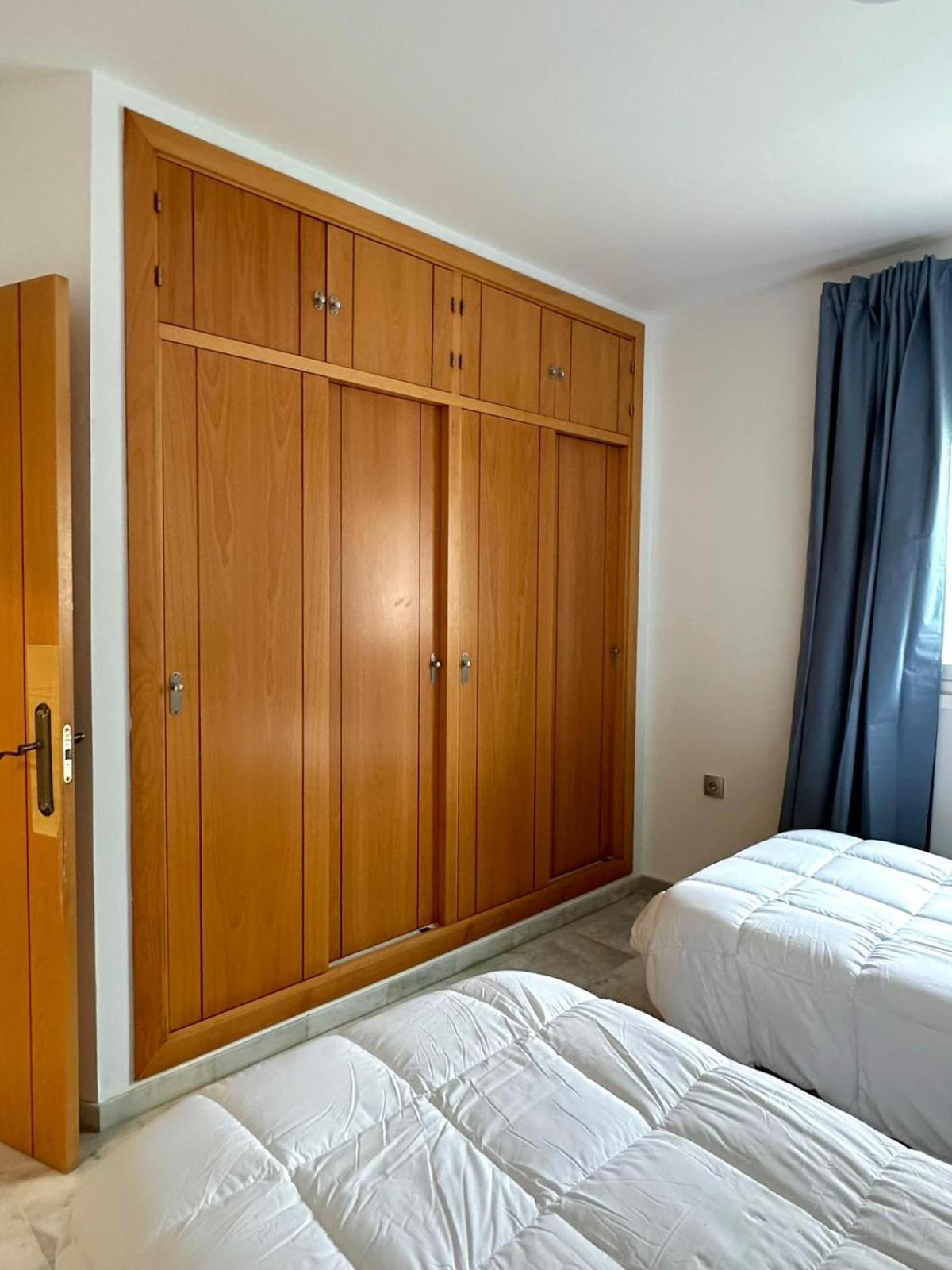 Apartahotel Dona Reyes Chipiona Exterior photo