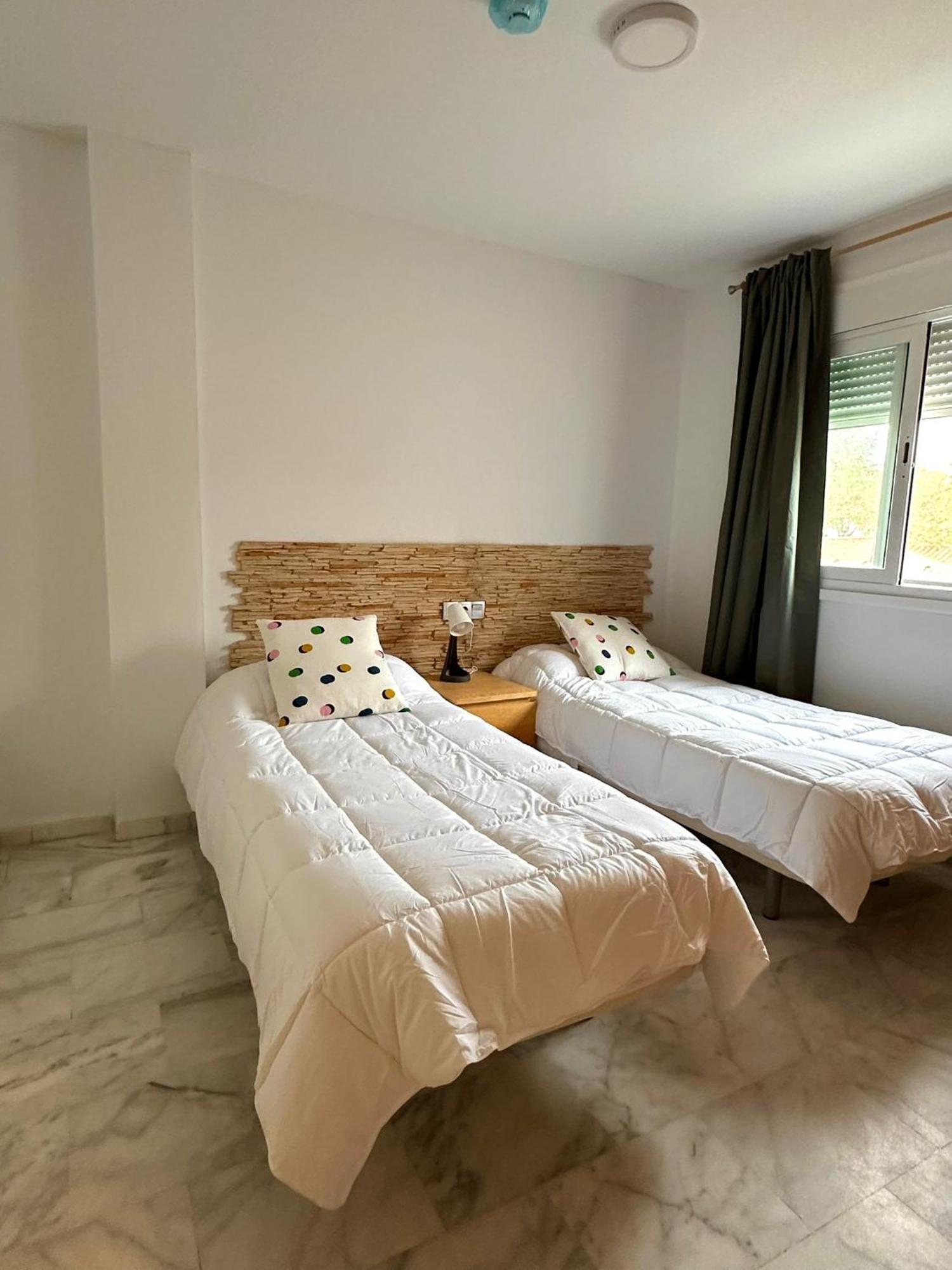 Apartahotel Dona Reyes Chipiona Exterior photo