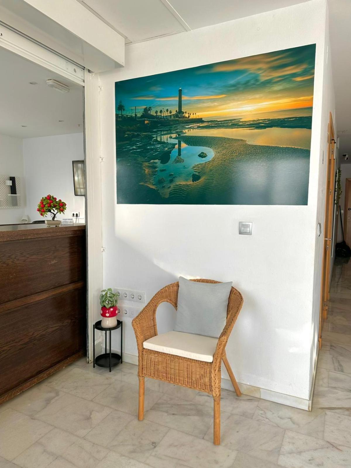 Apartahotel Dona Reyes Chipiona Exterior photo